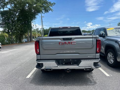 Used 2023 GMC Sierra 1500 SLT w/ SLT Convenience Package AWD/4WD image 3