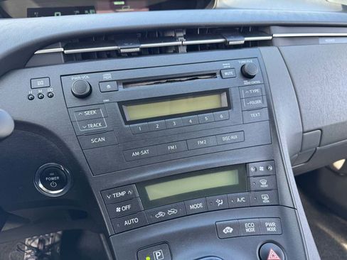 Used 2011 Toyota Prius Two image 26