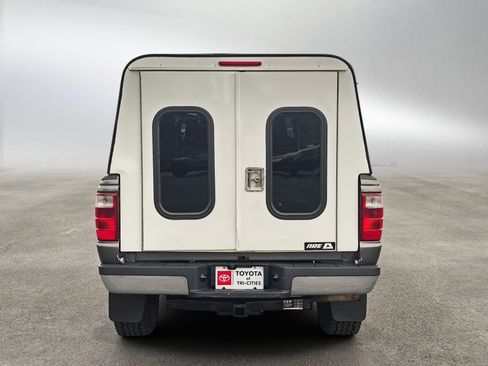 Used 2004 Ford Ranger FX4 AWD/4WD image 3