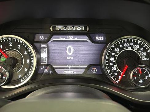 Used 2025 RAM 1500 Big Horn AWD/4WD image 15