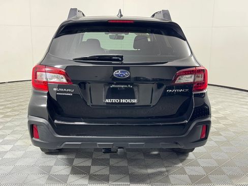 Used 2019 Subaru Outback 2.5i Premium AWD/4WD image 6