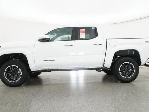 New 2026 Toyota Tacoma TRD Sport image 19