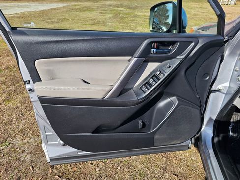 Used 2016 Subaru Forester 2.5i Limited w/ Popular Package #2 image 14