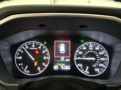 Used 2023 Subaru Ascent Limited w/ Technology Package AWD/4WD image 27