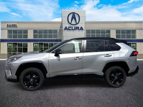 Used 2019 Toyota RAV4 XSE AWD/4WD image 2