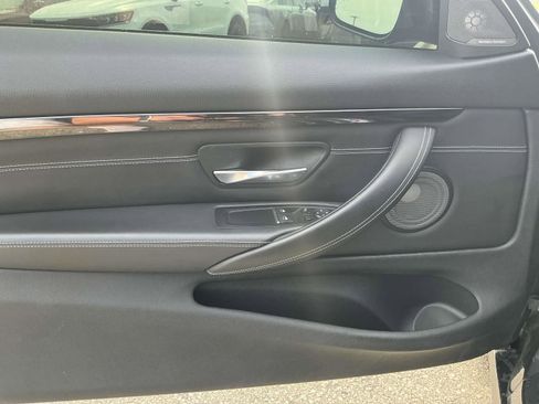 Used 2020 BMW M4 Coupe w/ Competition Package image 12