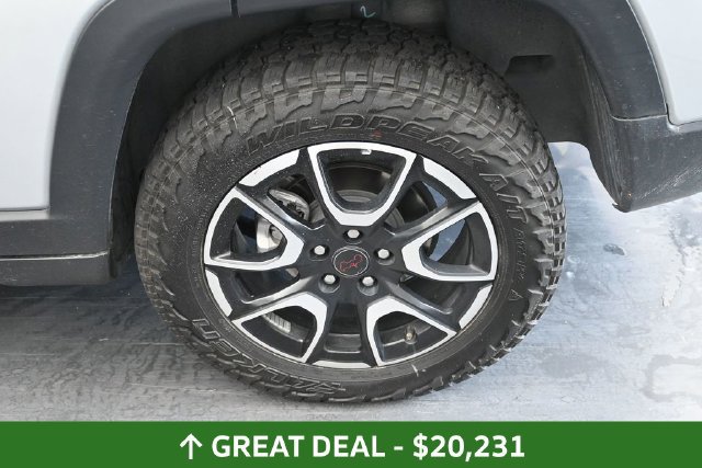 Used 2025 Jeep Compass Trailhawk AWD/4WD image 15
