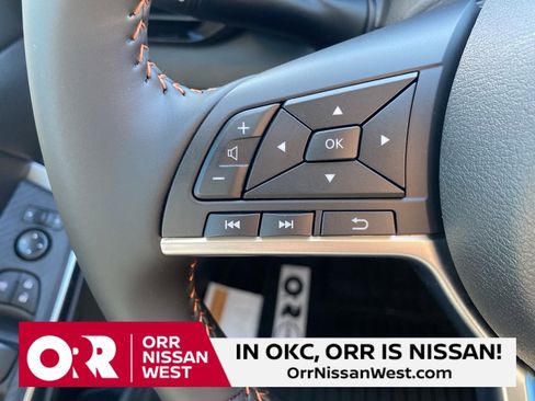 New 2025 Nissan Sentra SR image 24