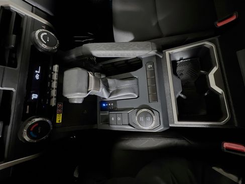 Used 2024 Toyota Tacoma SR5 image 25