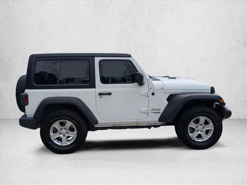 Used 2020 Jeep Wrangler Sport AWD/4WD image 4