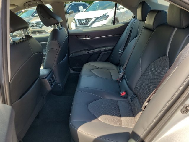 Used 2024 Toyota Camry XSE FWD image 12