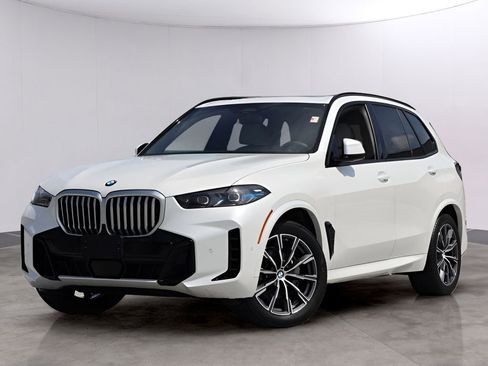 Used 2025 BMW X5 xDrive40i AWD/4WD image 1