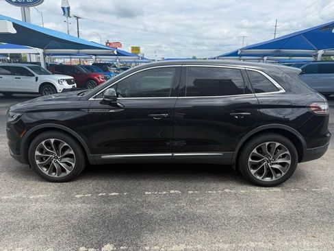 Used 2022 Lincoln Nautilus Reserve FWD image 10