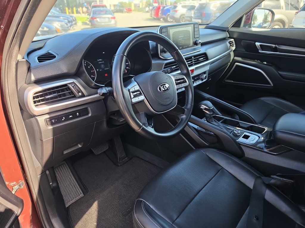 Used 2021 Kia Telluride LX FWD image 14