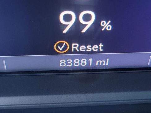 Used 2021 GMC Sierra 1500 Elevation w/ Preferred Package image 11