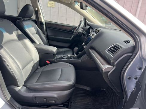Used 2019 Subaru Outback 2.5i Limited w/ Popular Package #2 AWD/4WD image 16