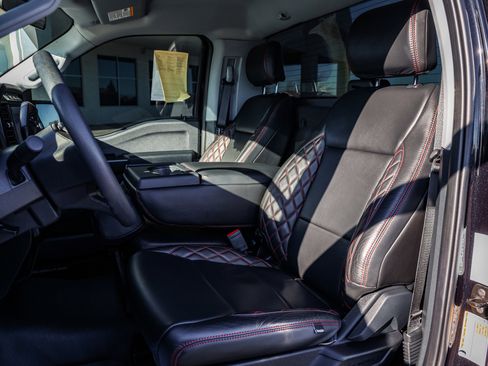 Used 2024 Ford F150 XL image 10