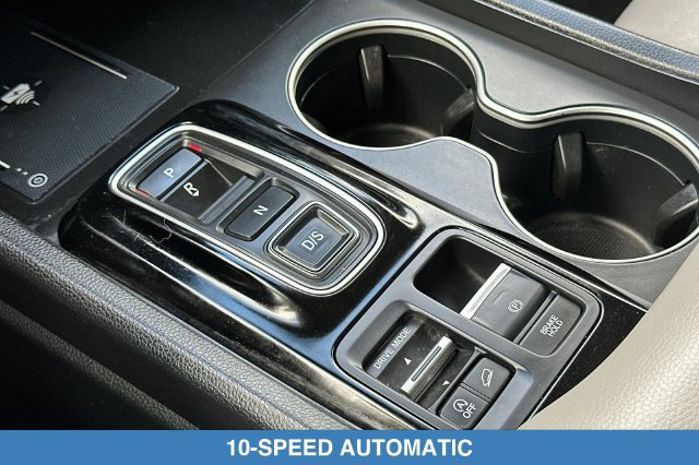 Certified 2024 Honda Pilot Touring image 26
