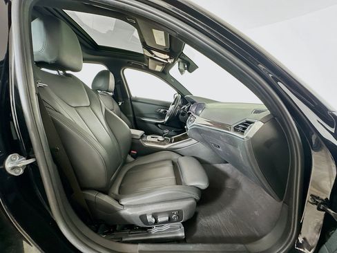 Used 2019 BMW 330i Sedan RWD image 32