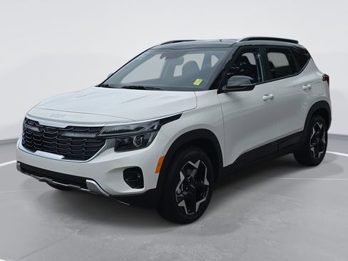 New 2026 Kia Seltos S image 1