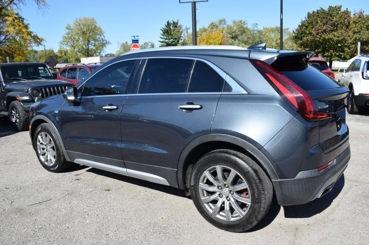 Used 2019 Cadillac XT4 Premium Luxury w/ Driver Awareness Package FWD image 8