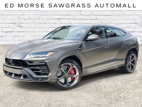 Used 2022 Lamborghini Urus image 1