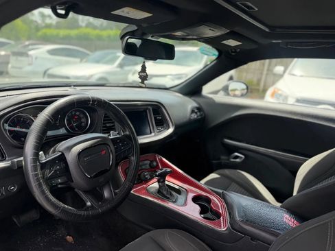 Used 2018 Dodge Challenger SXT w/ Sound Group RWD image 10