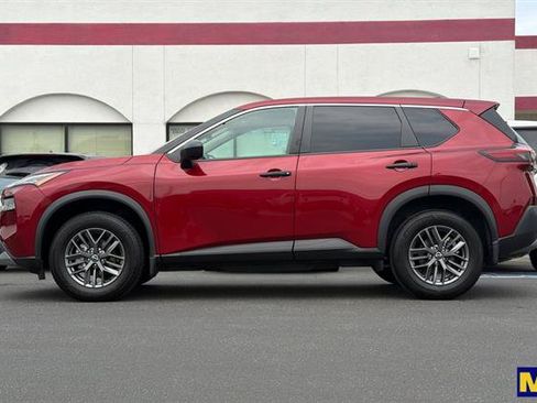 Used 2022 Nissan Rogue S FWD image 7