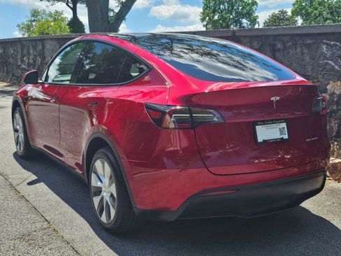Used 2024 Tesla Model Y Long Range AWD/4WD image 13