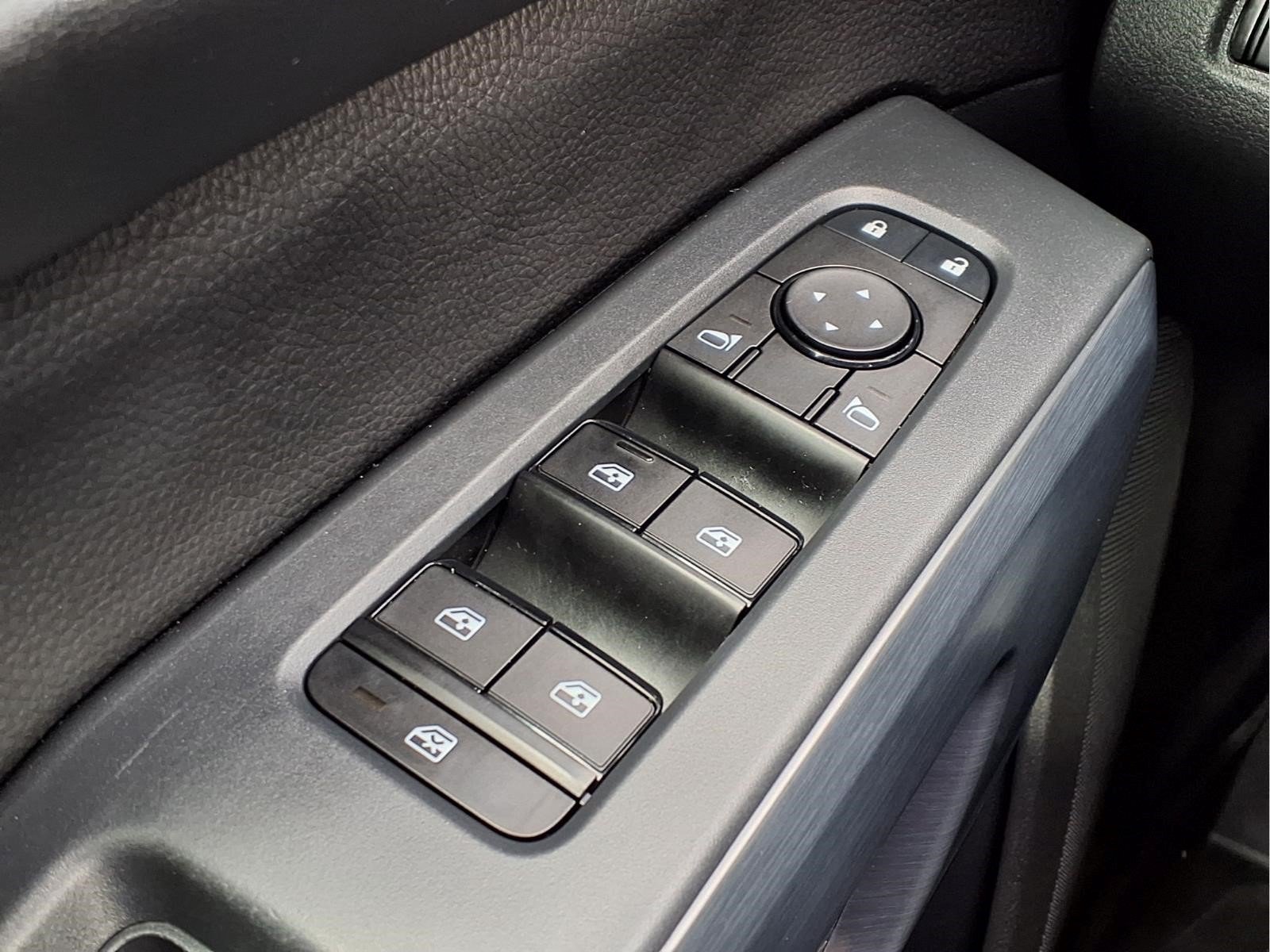 Used 2024 Nissan Pathfinder Rock Creek AWD/4WD image 21