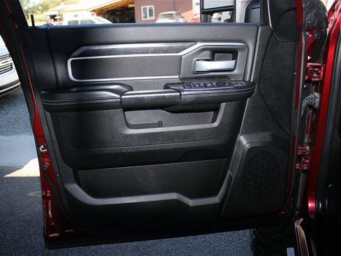 Used 2024 RAM 2500 Big Horn AWD/4WD image 13