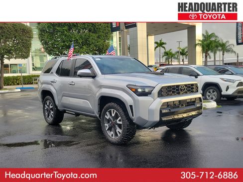 Used 2025 Toyota 4Runner Limited image 1