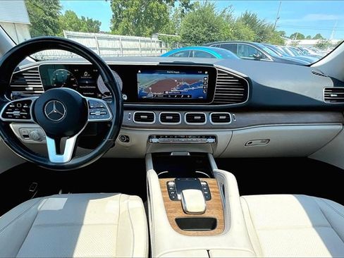 Used 2022 Mercedes-Benz GLE 350 4MATIC image 7
