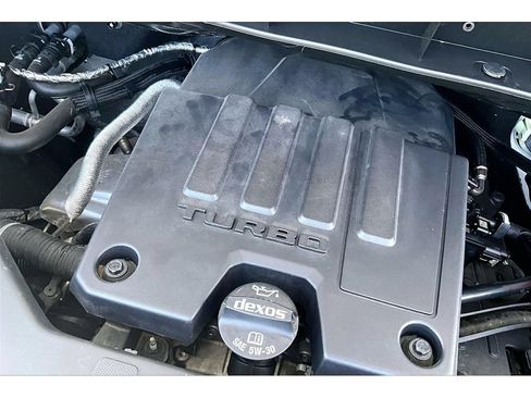 Used 2022 Chevrolet Silverado 1500 Custom w/ Rally Edition AWD/4WD image 31