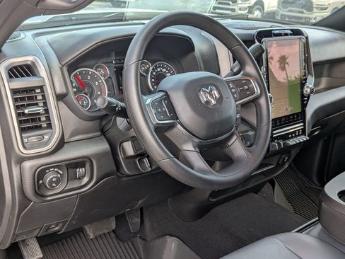 New 2026 RAM 2500 Tradesman AWD/4WD image 31