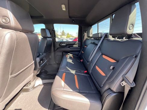 Used 2024 GMC Sierra 2500 AT4 w/ Technology Package image 23