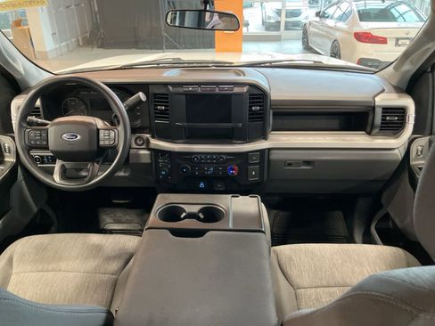 Used 2023 Ford F350 XL w/ XL Chrome Package image 23