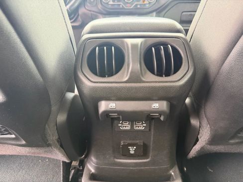 Used 2022 Jeep Wrangler Unlimited Rubicon 4xe image 27