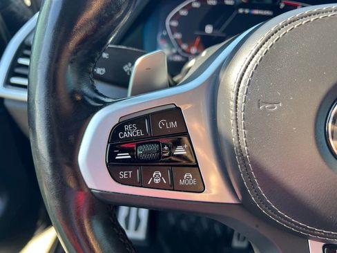 Used 2022 BMW X7 M50i image 52