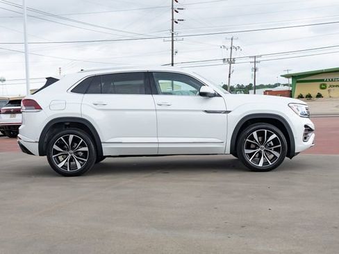 New 2026 Volkswagen Atlas Cross Sport SEL Premium R-Line AWD/4WD image 7