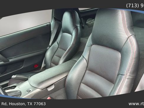 Used 2007 Chevrolet Corvette Coupe RWD image 20