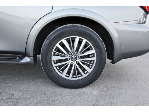 Used 2021 Nissan Armada SL w/ Captain's Chairs Package RWD image 35
