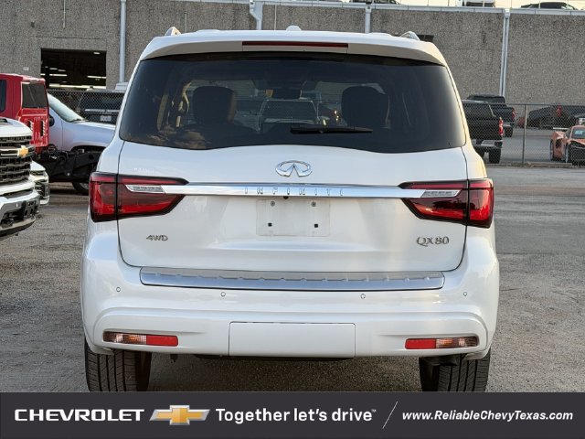 Used 2023 INFINITI QX80 Luxe w/ Cargo Package AWD/4WD image 5