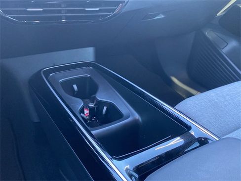 Used 2023 Volkswagen ID.4 Pro image 28