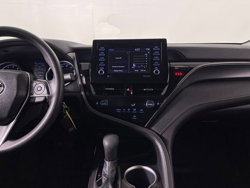 Certified 2022 Toyota Camry LE image 15