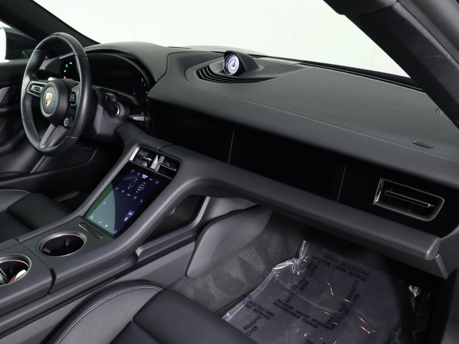 Certified 2025 Porsche Taycan RWD image 24