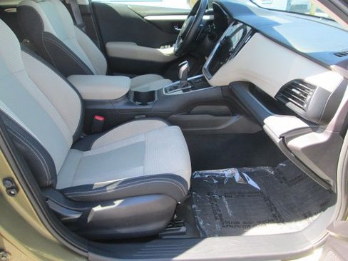Used 2023 Subaru Outback Premium AWD/4WD image 14