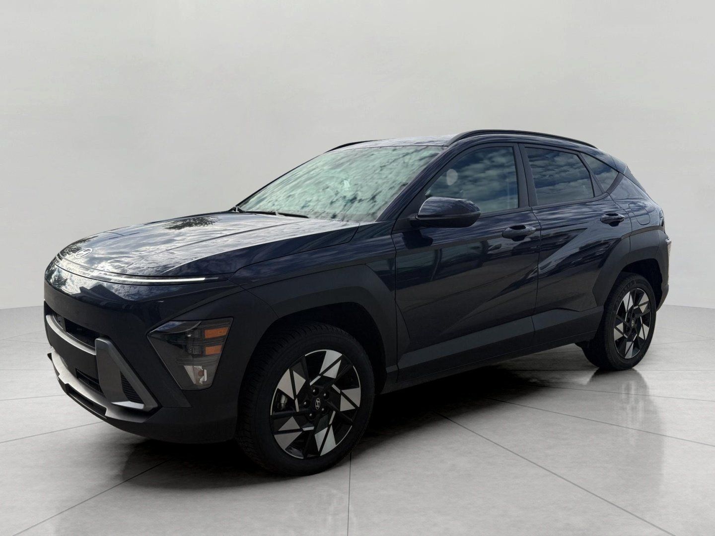 Used 2025 Hyundai Kona SEL AWD/4WD image 6