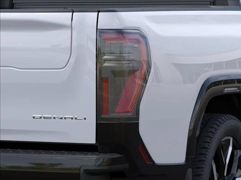 New 2026 GMC Sierra EV Denali AWD/4WD image 11