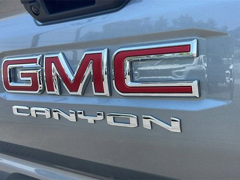New 2025 GMC Canyon Elevation w/ Convenience Package image 28